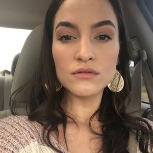 Meet your Posher, Shawna